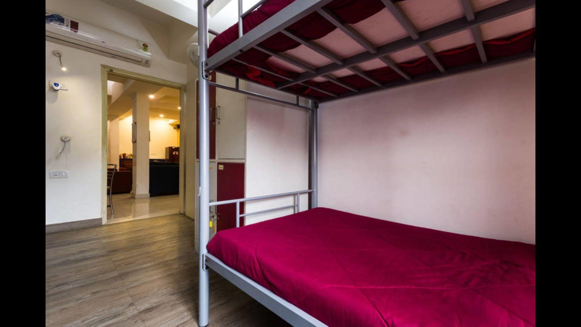 Joey'S Hostel Delhi New Delhi Luaran gambar